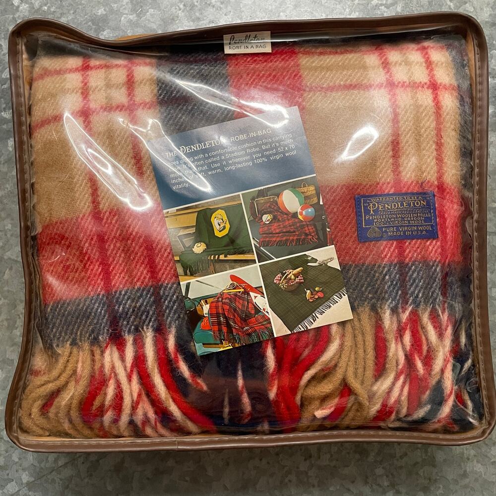 Vintage Pendleton Robe In A Bag Stadium Lap Blanket 52"x70" Virgin Wool Throw